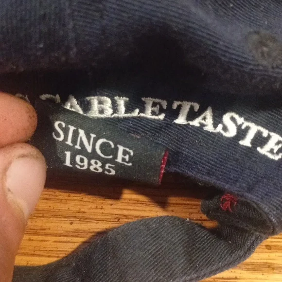 Rickards Red Hat - Picture 5 of 6